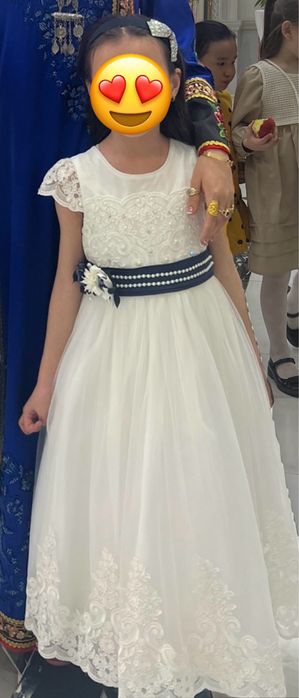 Нарядное  платье