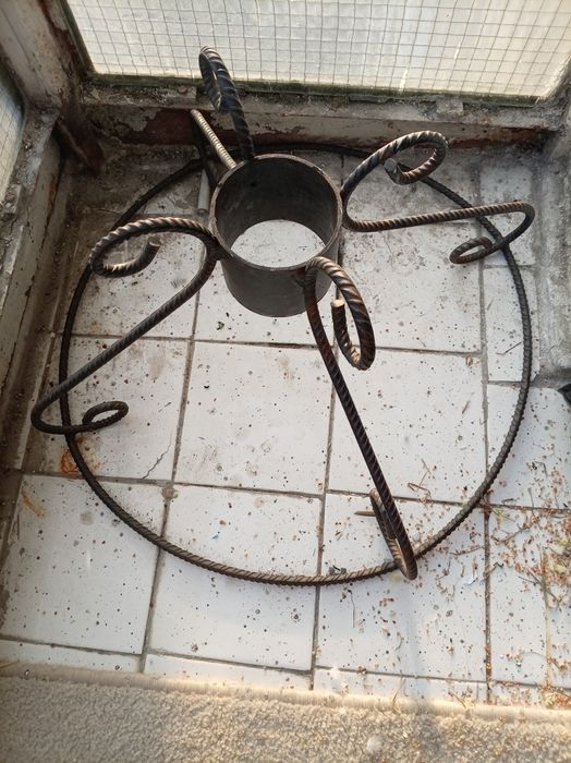 Suport brad sau diverse din fier forjat