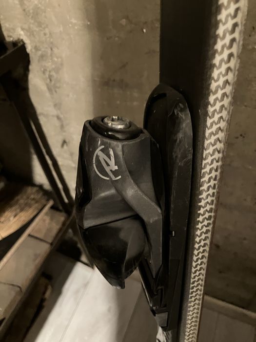 Ски Rossignol+автомати 172