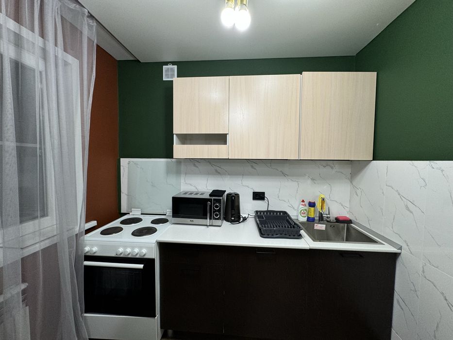 Сдается 2-х комнатная люкс посуточно