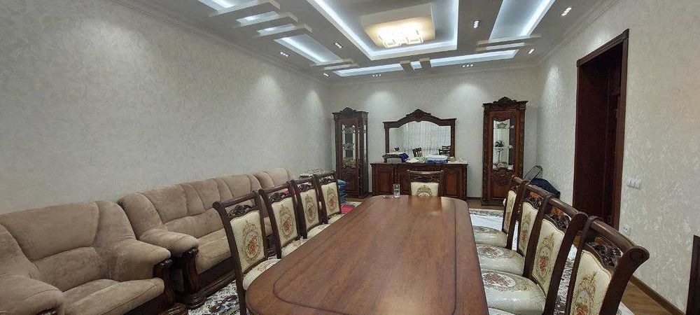 аренда двух этажный дом