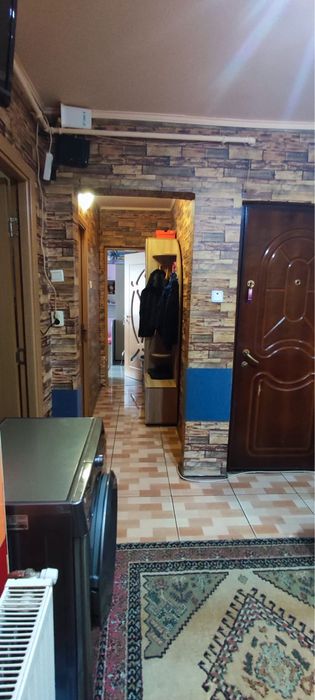 Apartament 3 camere 9Mai