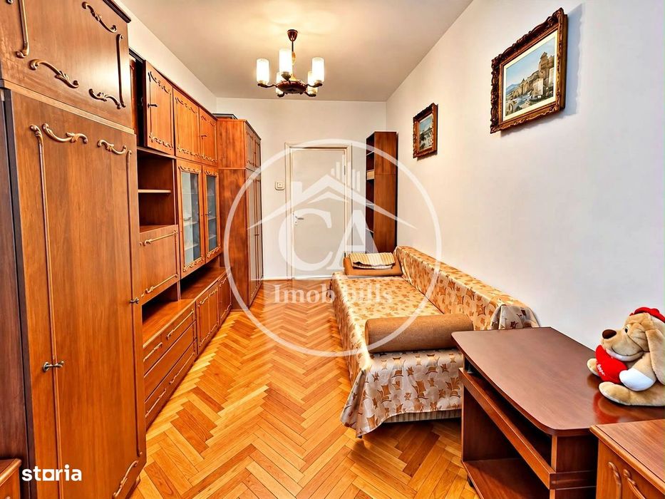 Apartament cu 3 camere de închiriat în zona central , Oradea