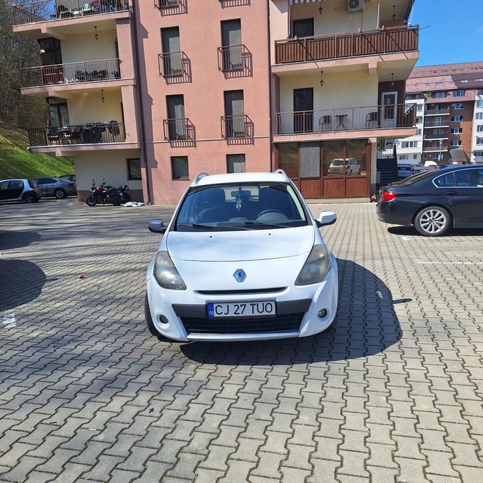 Renault clio 3 2013