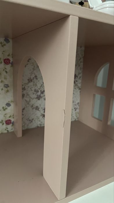 Продаю Кукольный домик