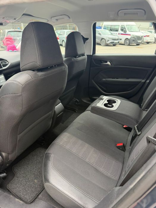 Peugeot 308 2020 facelift automat