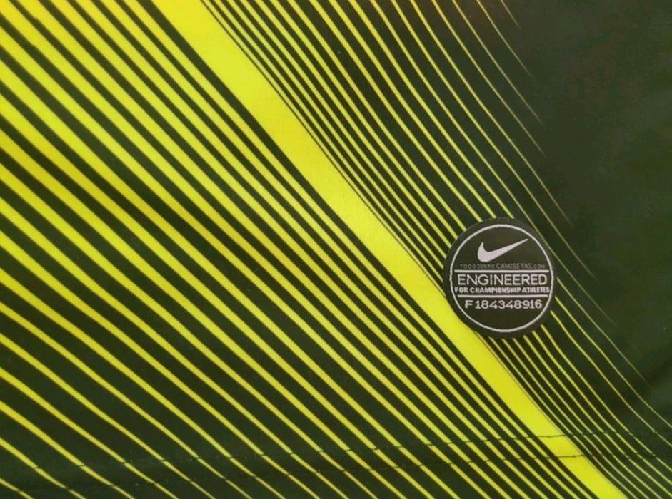 Вратарска тениска на Волфсбург/Найк/Л размер