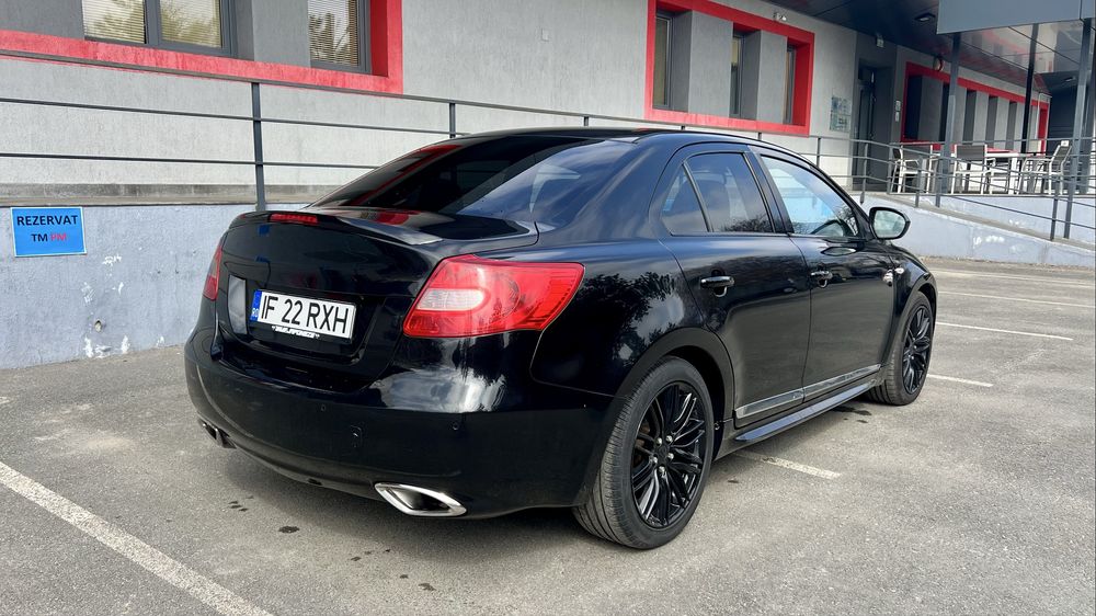 Suzuki Kizashi 2.4 benzina