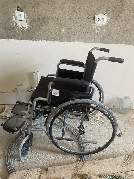 Инвал коляска два вида