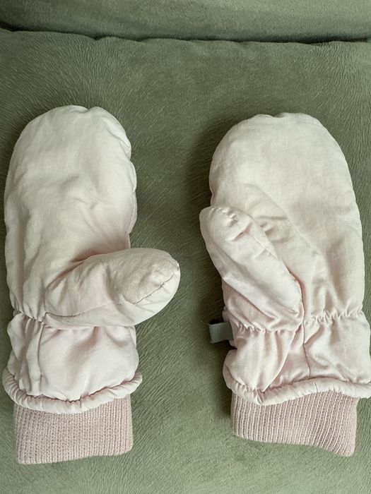 Продам варежки детские непромокаемые