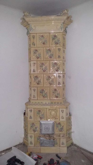 Soba teracota interbelica