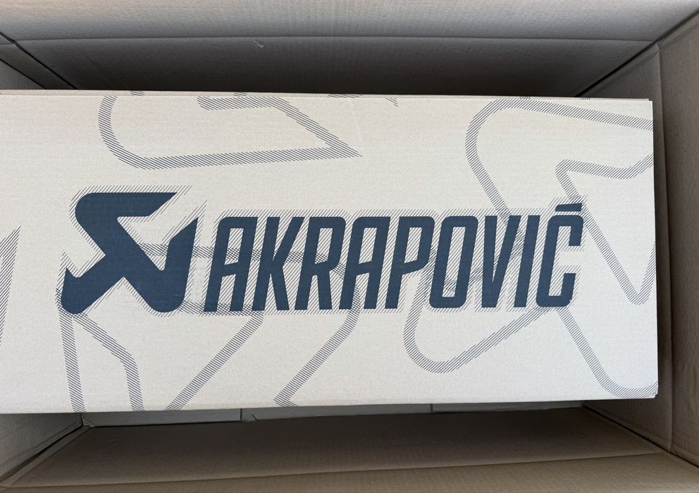 Evacuare NOUA completa Akrapovic Titanium Racing Line Yamaha Tmax 560 2020 2026
