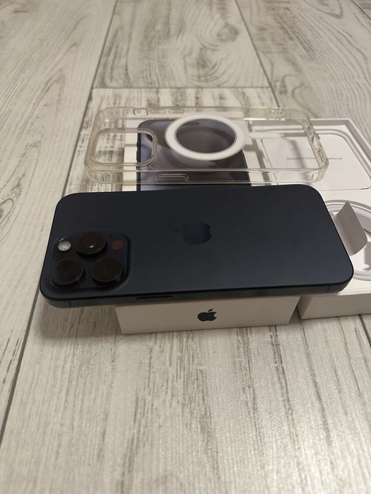 Iphone 15 Pro 1TB Blue ПОДАРЪК