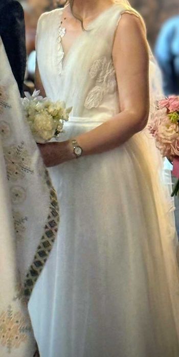 Rochie de mireasă simplă și elegantă