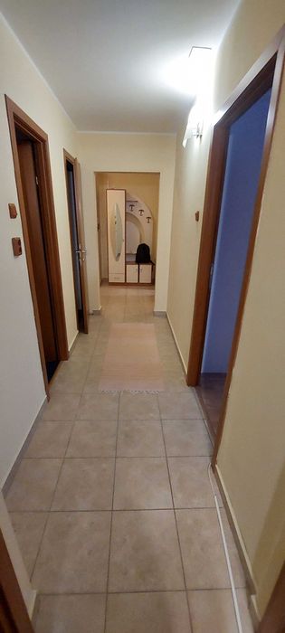 Ap. de inchiriat decomandat 2 cam.  et. 2 Lujerului 470 EUR
