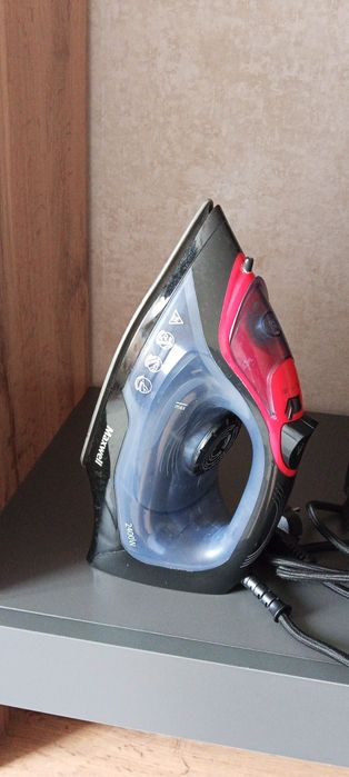 Продам утюг Недорого