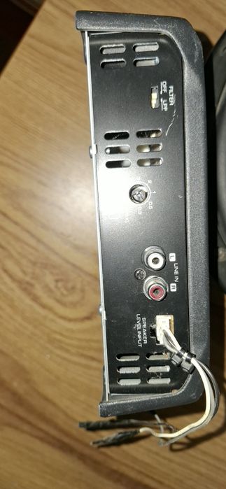 Усилитель и саббуфер калонка