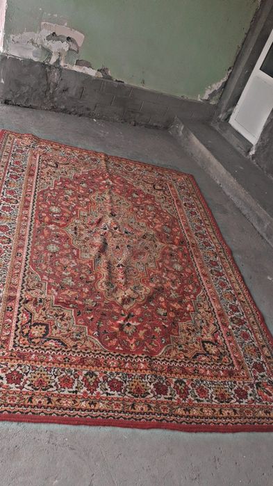 Hiva gilamla kop iwlatilmagan narxlari har hil