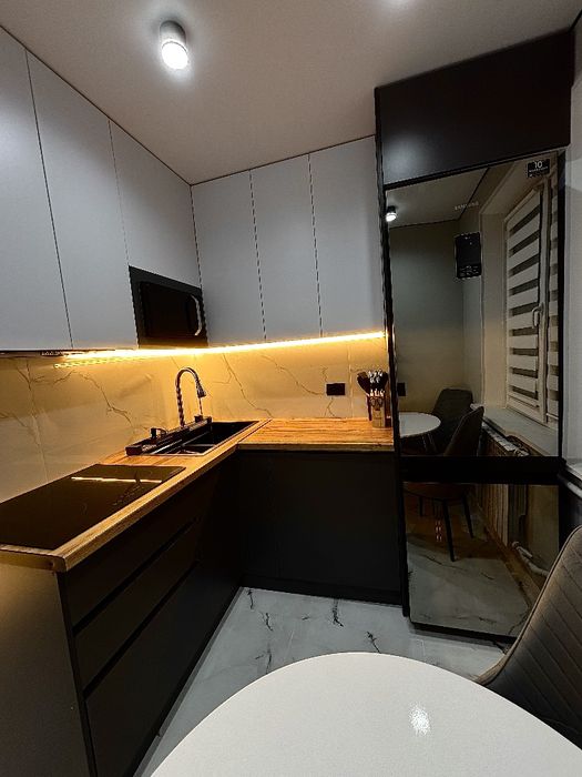 Люкс квартира жалға беріледі.