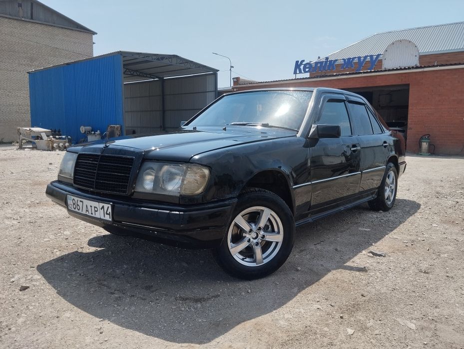 Продам мерседес 124