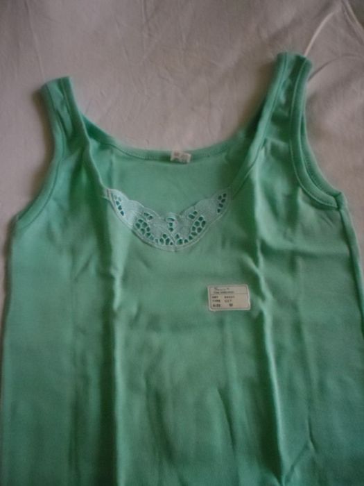 комплекти потник с бикини размер м,л