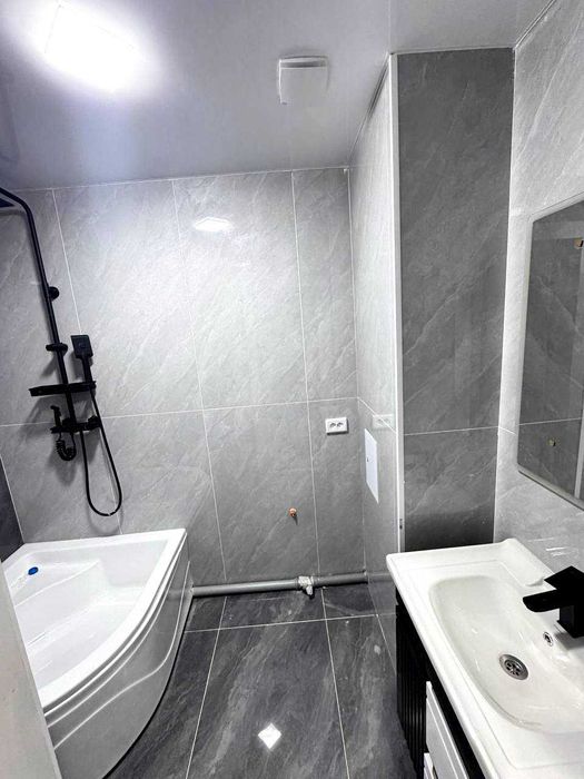 Янги домдан 3 хонали квартира сотилади РУСАЛКА