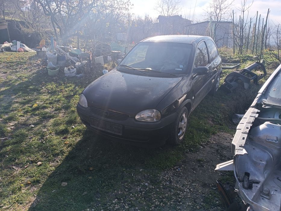 Opel corsa B x12xe на части