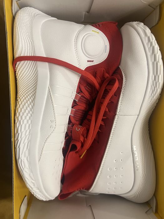 Баскетбольные кросовки карри