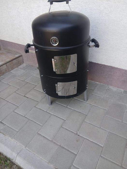 Grătar si afumatoare