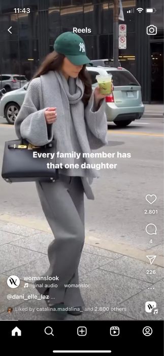 NOU Poseta/genta Guess