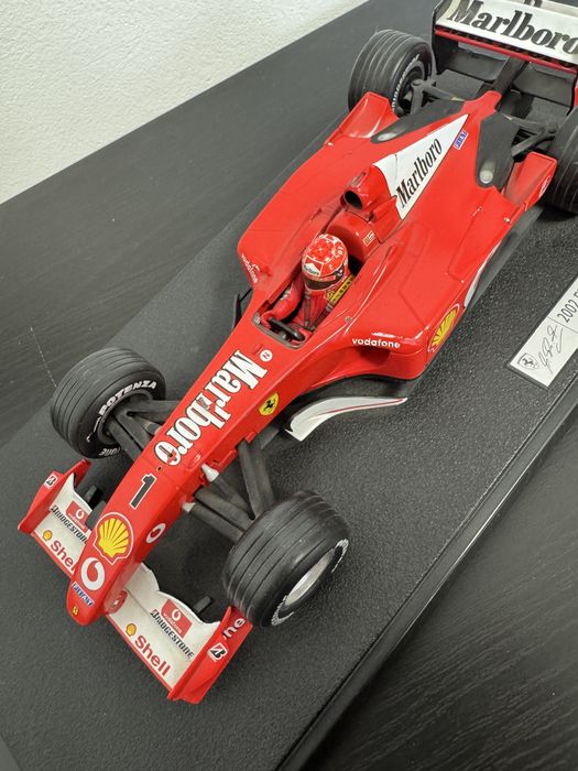 Macheta Ferrari 1:18