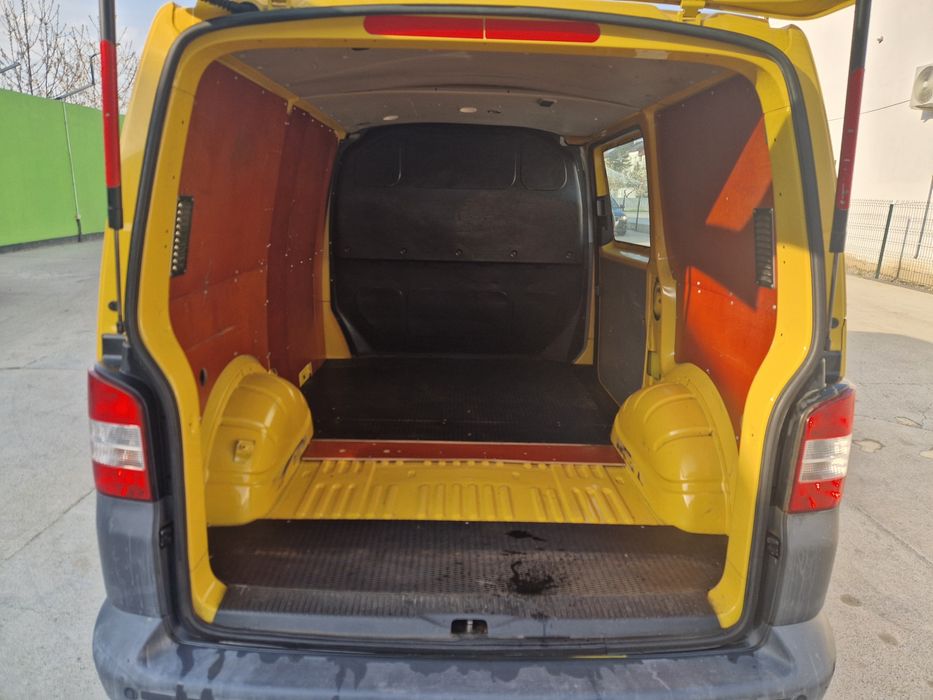 VOLKSWAGEN Transporter 2011 — imagine 5