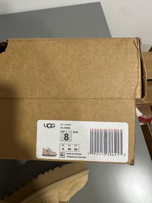 UGG W Lownel nisip, marimea 39
