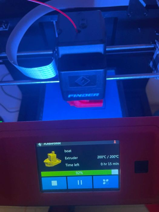 Imprimantă 3D FlashForge Finder – perfect funcțională