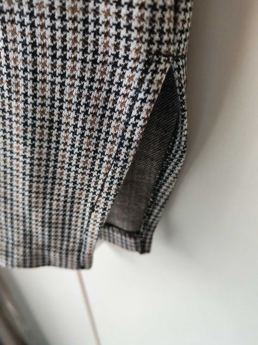 Вталена рокля Mango и късо сако KENSOL, пасващи си идеално, размер S