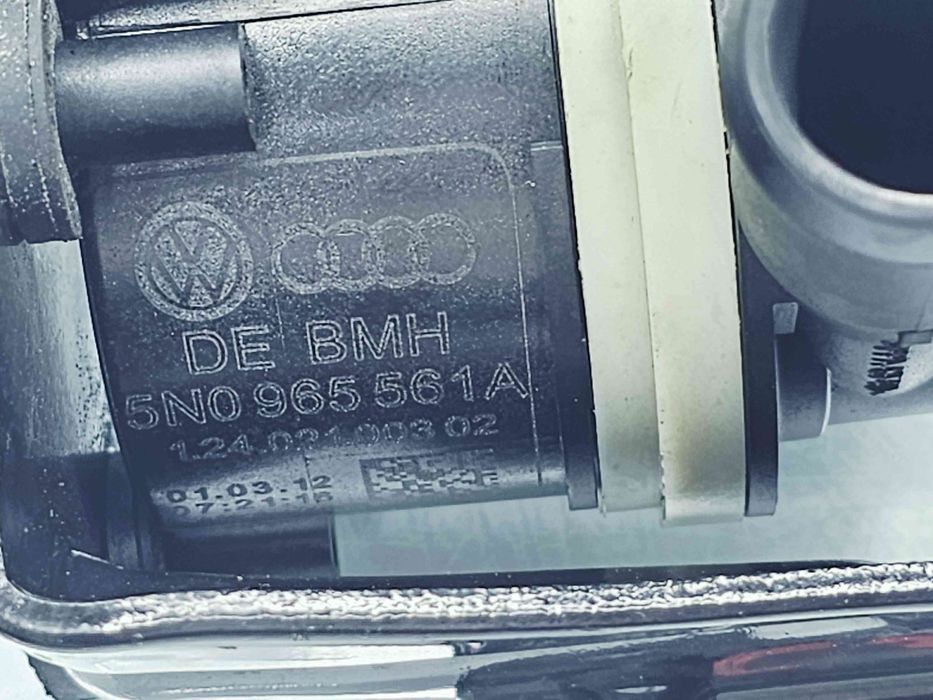 Pompa recirculare apa Audi A4 (8K2, B8.5) Facelift [Fabr 2008-2015] 5N