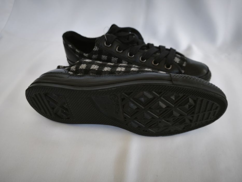 Converse, оригинални нови кецове, номер 41