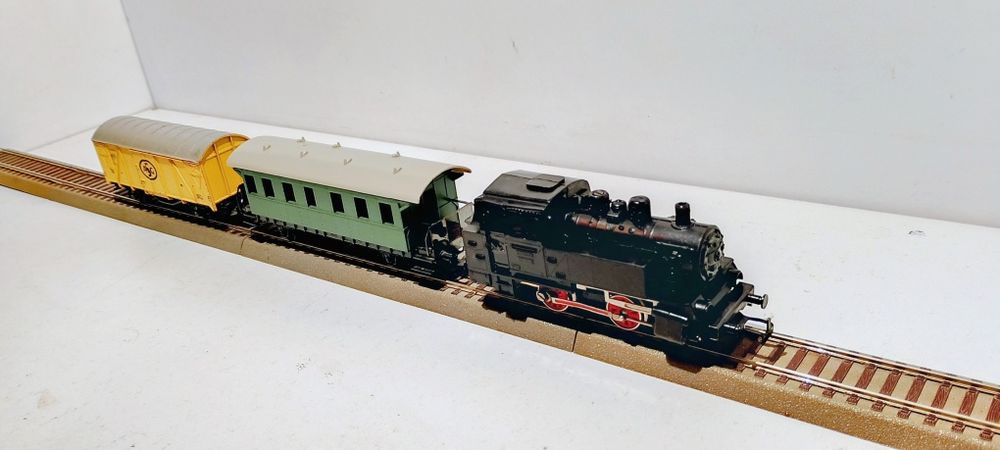 Set trenulet electric Piko scara HO