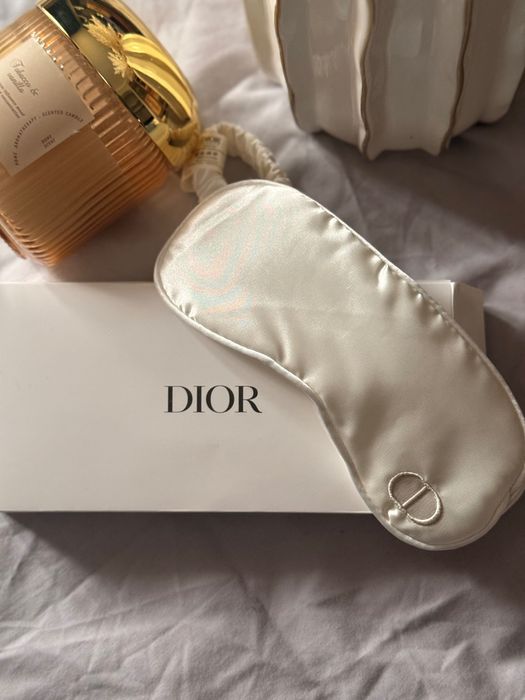 Dior маска за сън