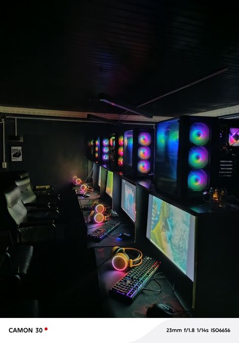 Kampyuter 10 dona mebellari blan Naushnik mishka klavish kori