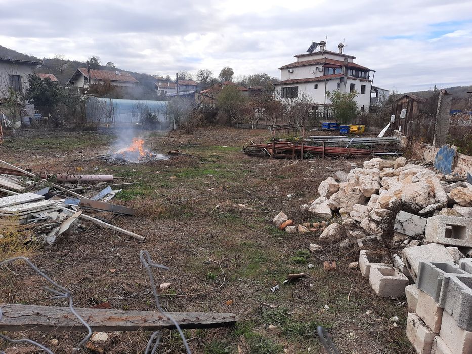 Продава се Парцел в с. Долище, Област Варна - 555 кв.м за 109 €/кв.м - Снимка #4