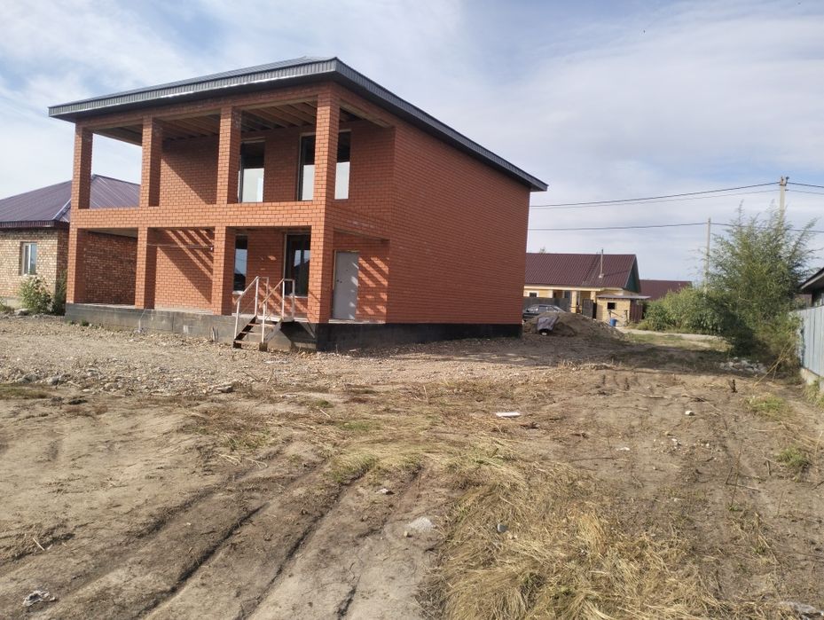 Продам 2х этажный дом