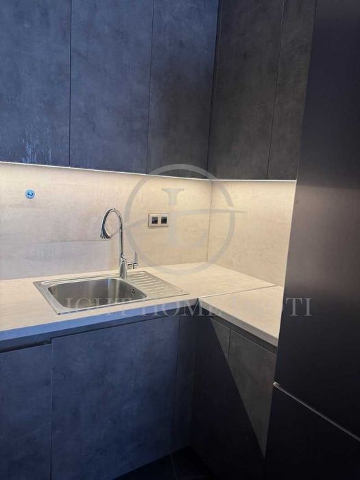 Продава се Двустаен апартамент в Пловдив, Остромила - 67 кв.м за 2202 €/кв.м - Снимка #3