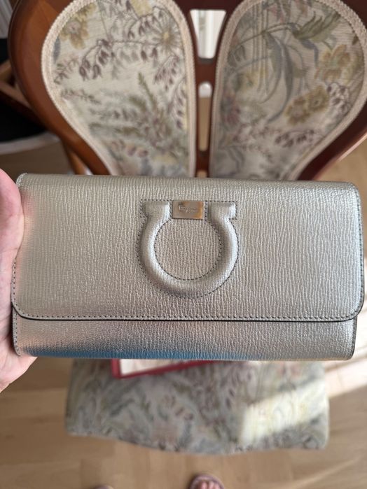 Клатч женский Ferragamo