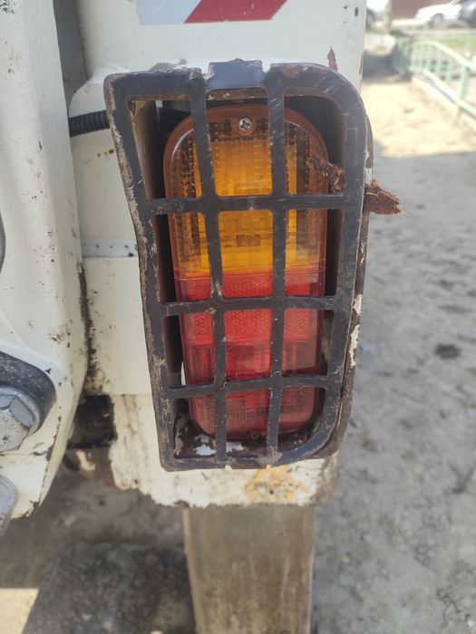 Погрузчик  эксковатор.3в1