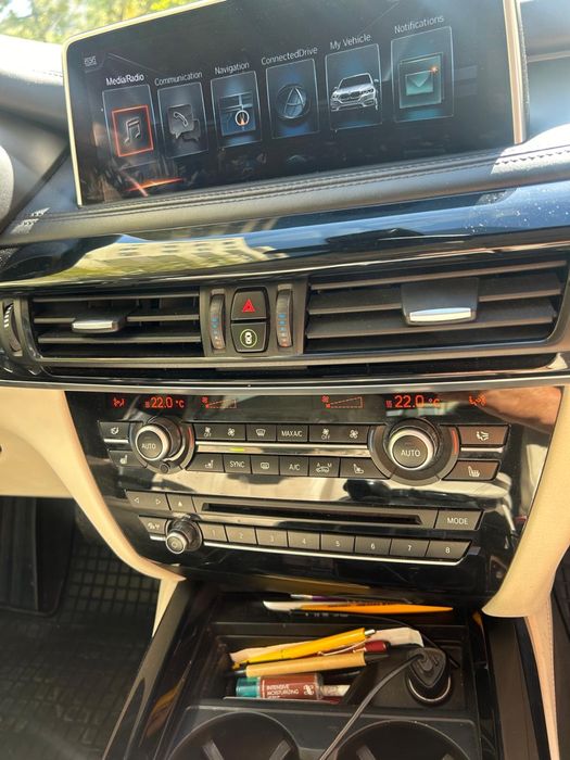 BMW X5 F15 40D 313 cai putere
