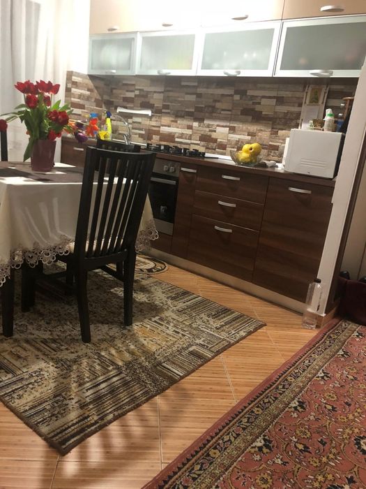 Pf vand apartamen 3 cam Cantemir