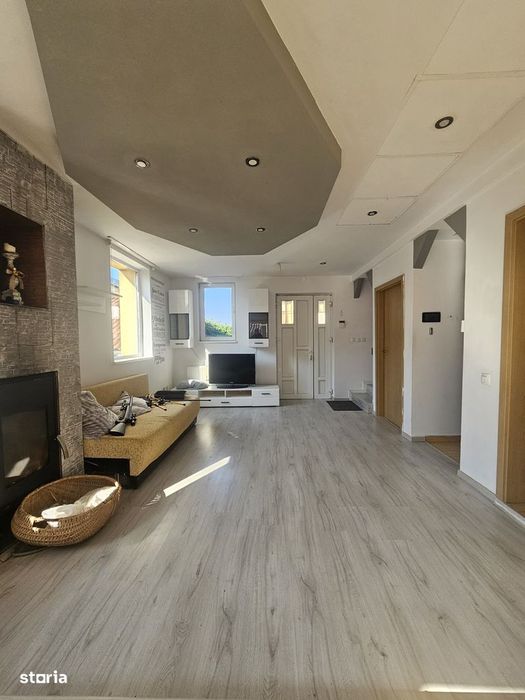 2 CASE tip DUPLEX+ 500 mp teren ( REGIM separat) Selimbar Promenada