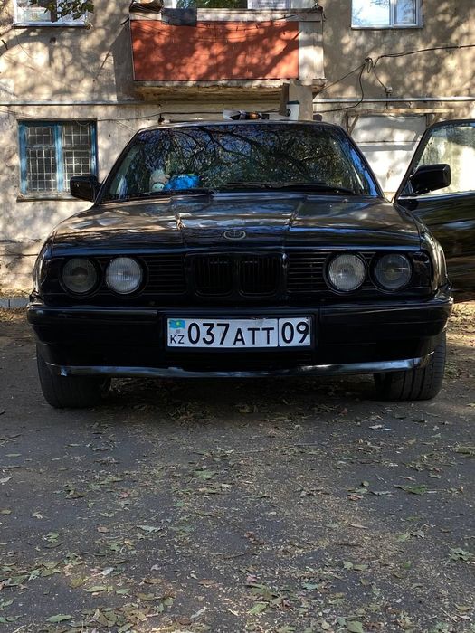 БМВ е34 в хорошем состоянии