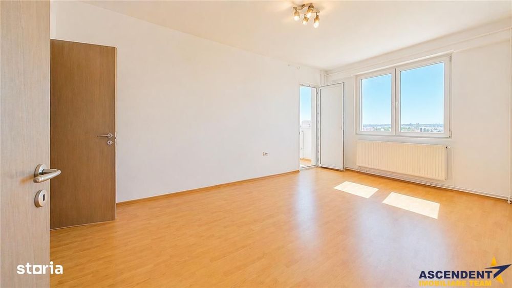 3D! Renovat, luminos, living si 2 dormitoare, cu vedere panoramica, Vl